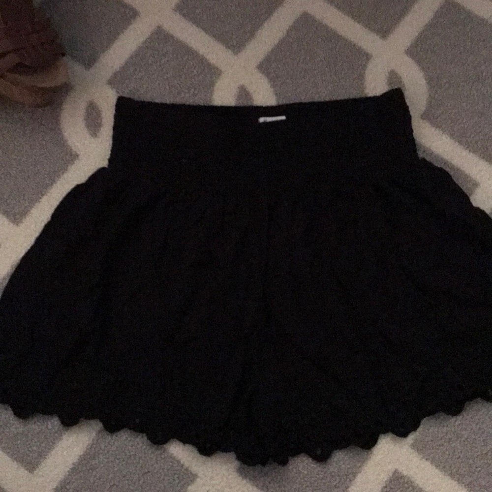 Flowy American Eagle shorts size S